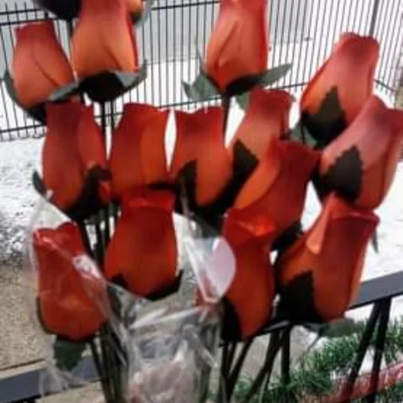 Handcrafted Wooden Roses - Picture 7 of 10